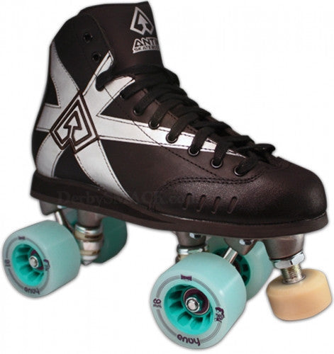 Antik Spyder, Black Medium Width